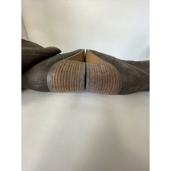 Report Fisher Women’s Boots Size 7.5 Riding Boot Over the Knee Brown Half Zip - Picture 12 of 16